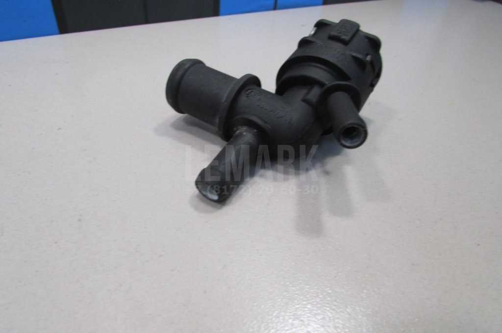 Фланец двигателя системы охлаждения