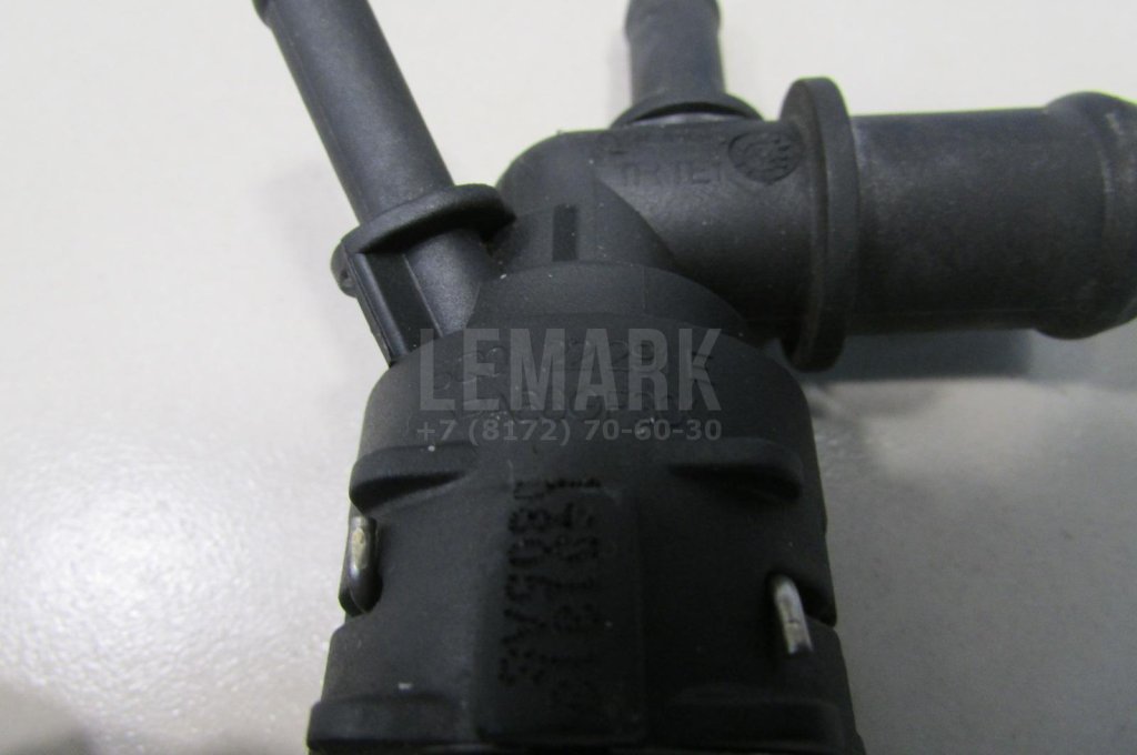 Фланец двигателя системы охлаждения