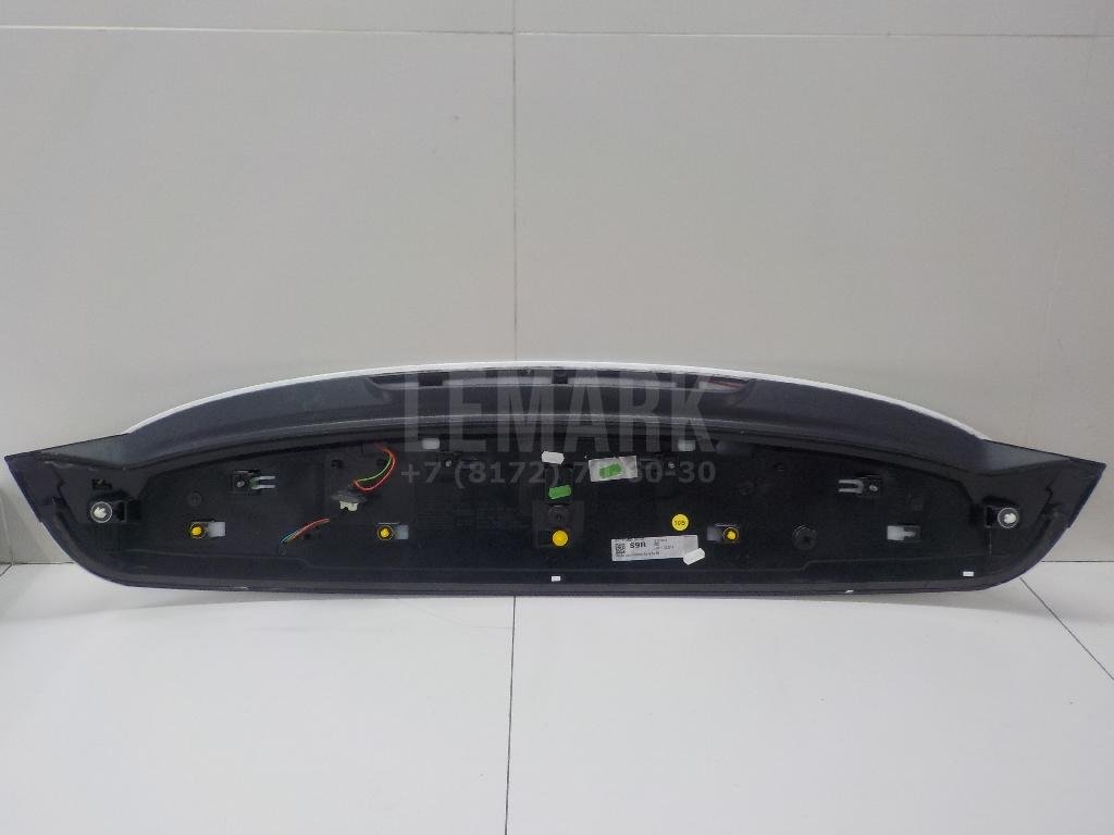 Спойлер (дефлектор) багажника