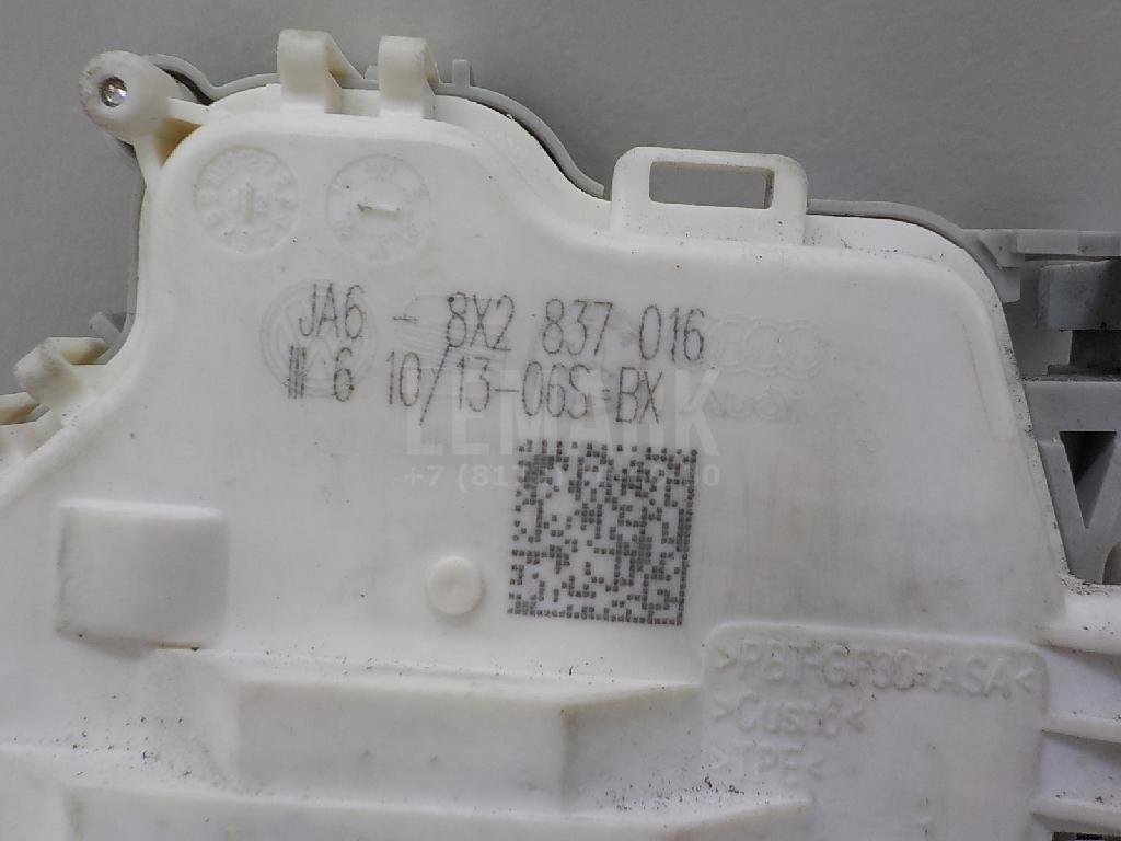 Замок двери передней правой