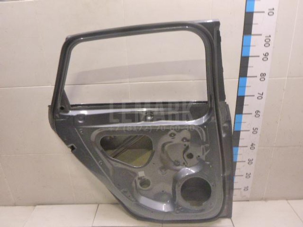 Дверь задняя левая