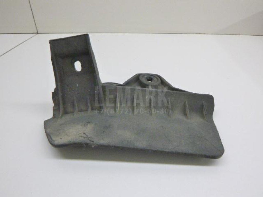 Брызговик задний правый