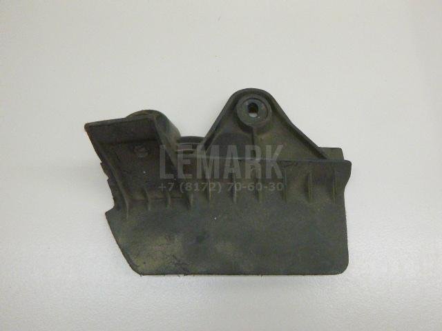 Брызговик задний правый