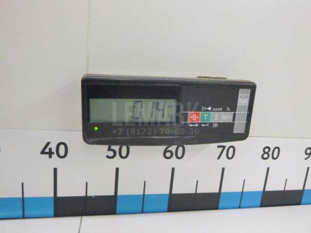 Крючок капота