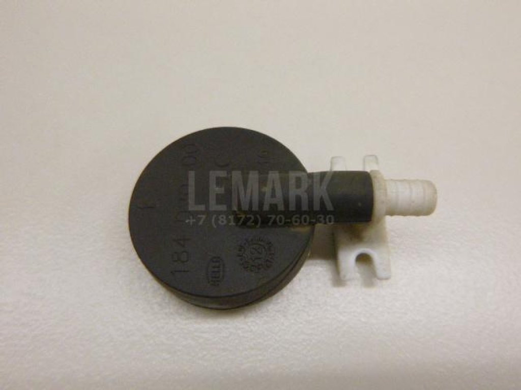 Клапан вентиляции фары