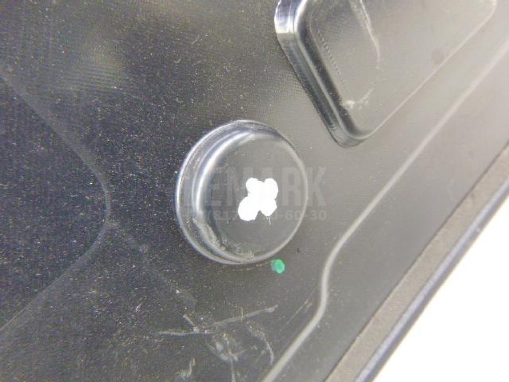 Спойлер (дефлектор) багажника