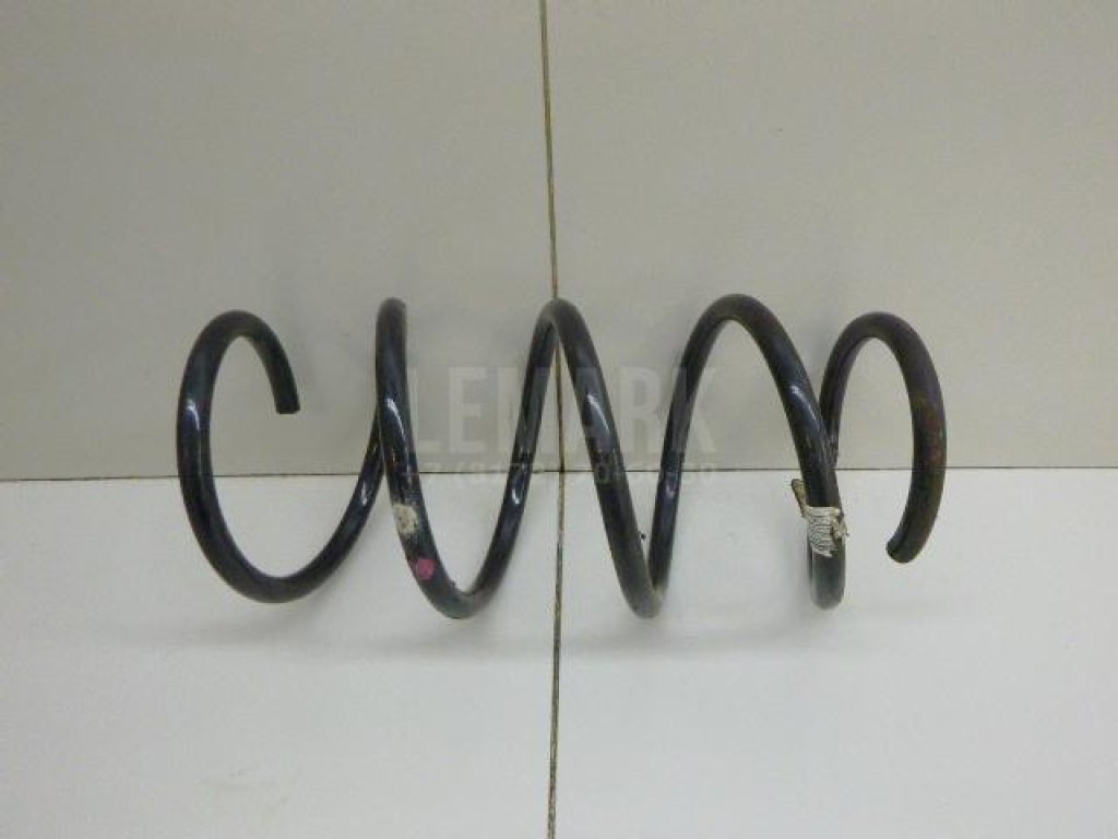 Пружина передняя