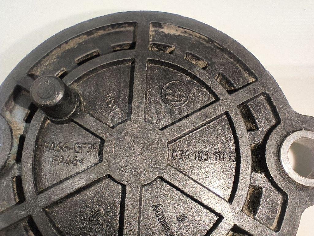 Крышка распредвала