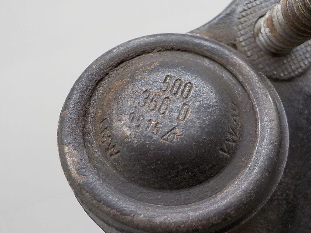 Опора шаровая правая передней подвески