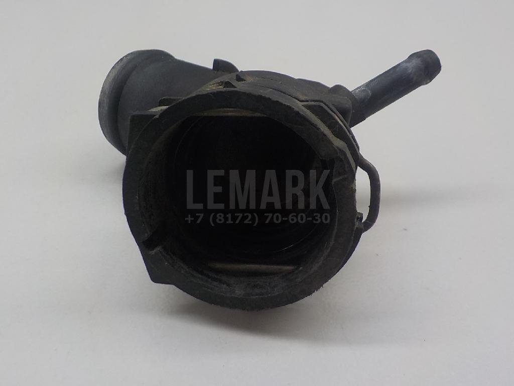 Фланец двигателя системы охлаждения