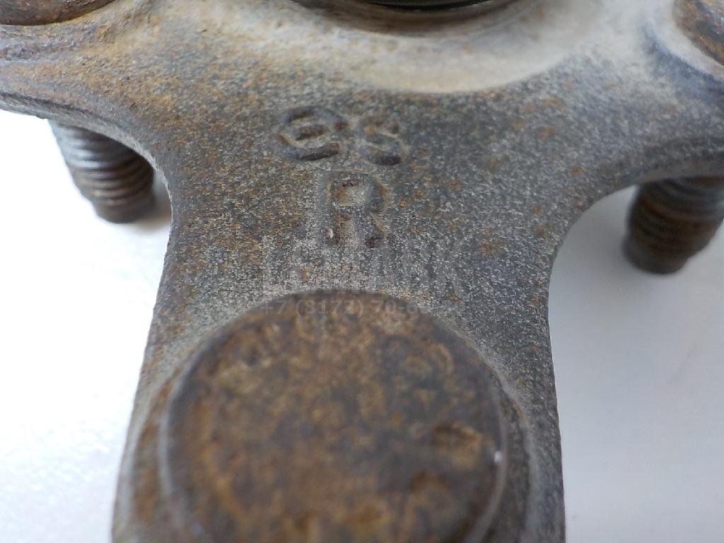 Опора шаровая правая передней подвески