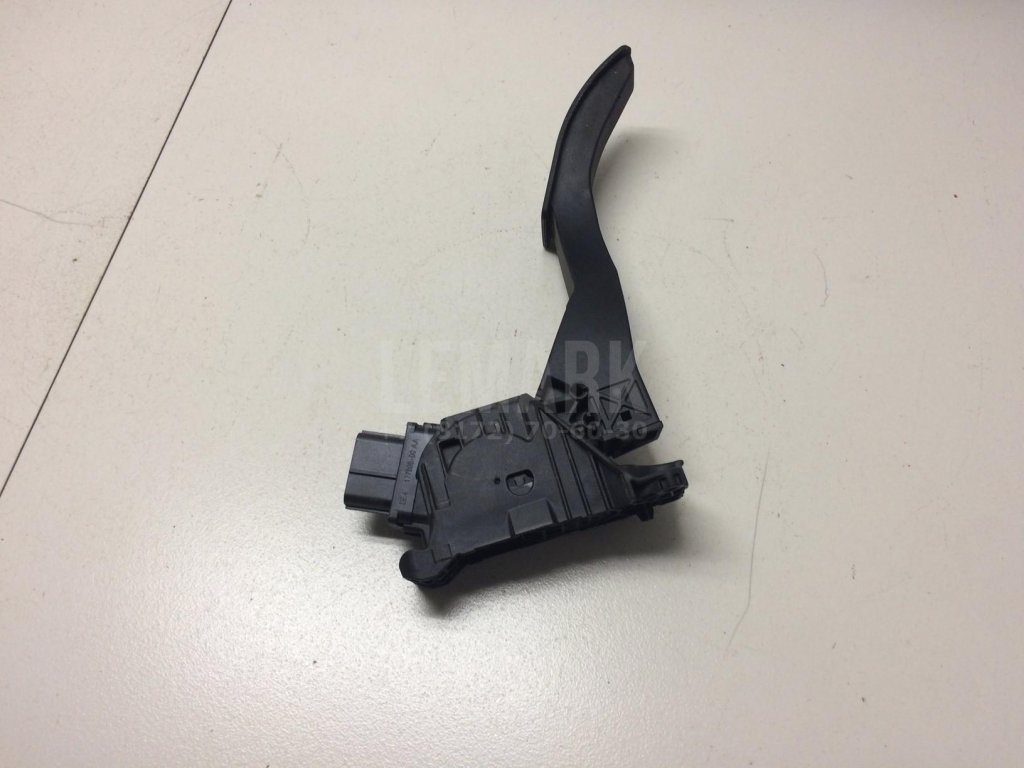 Педаль газа