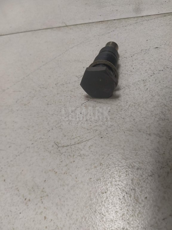 Натяжитель цепи