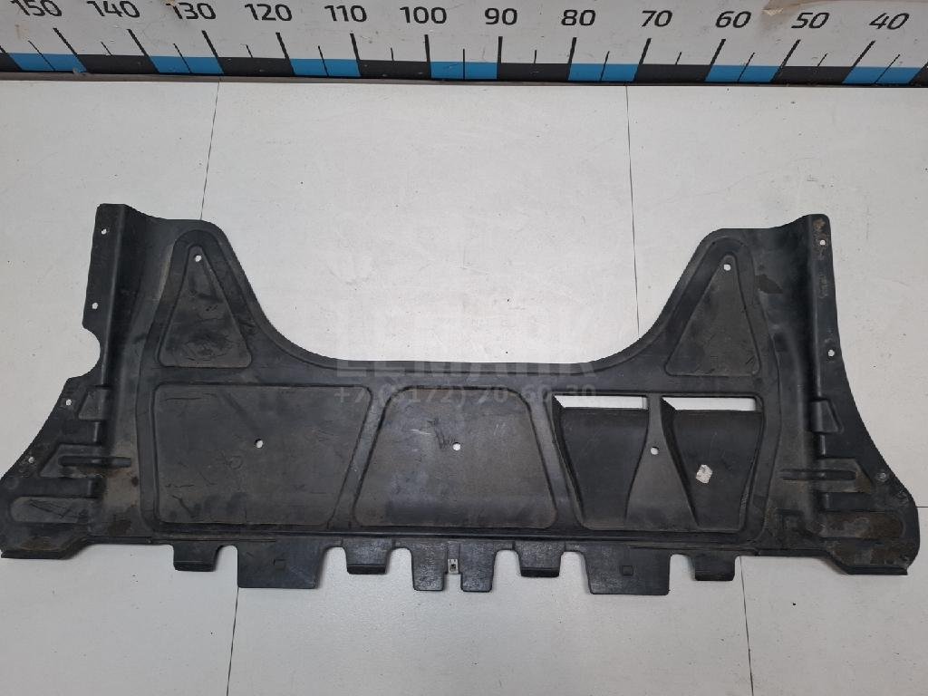 Пыльник двигателя центральный