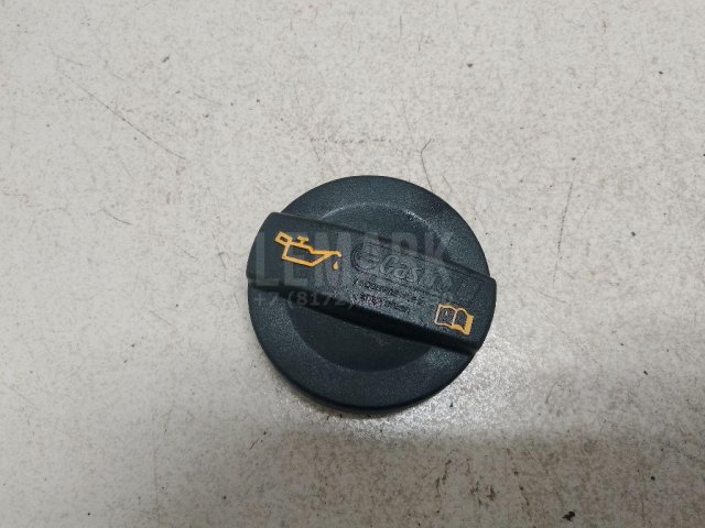 Крышка маслозаливной горловины