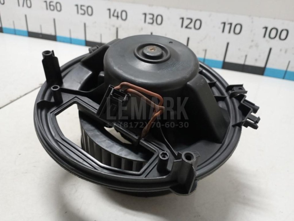 Моторчик отопителя для  Audi A3 [8PA] Sportback 2004-2013