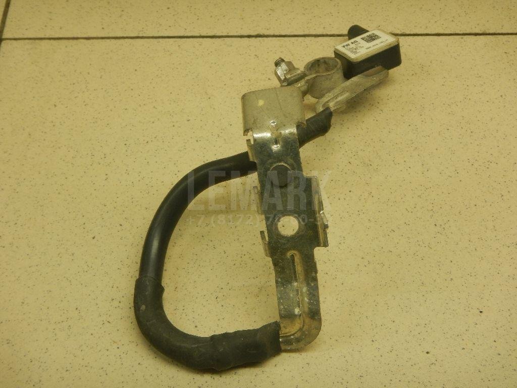 Клемма аккумулятора минус