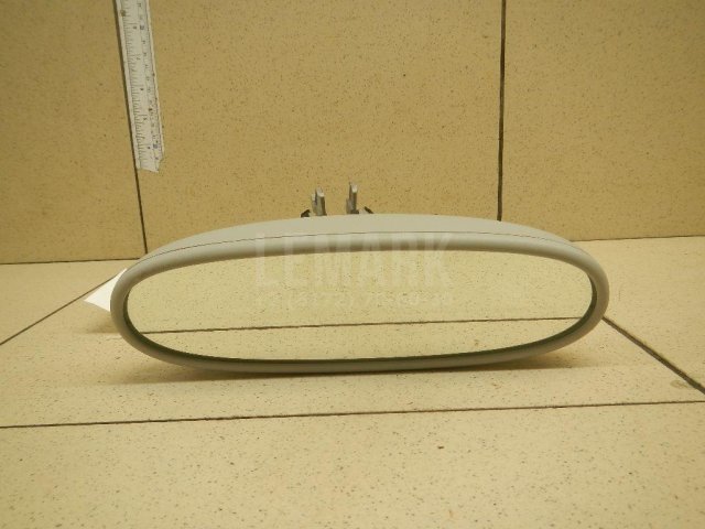 Зеркало заднего вида