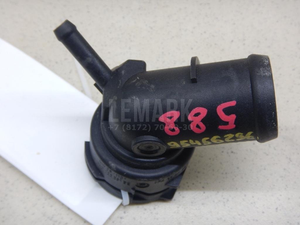 Фланец двигателя системы охлаждения