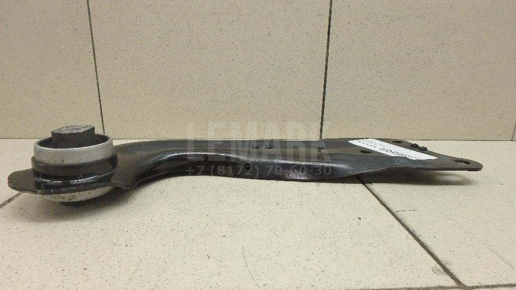 Рычаг задний продольный правый