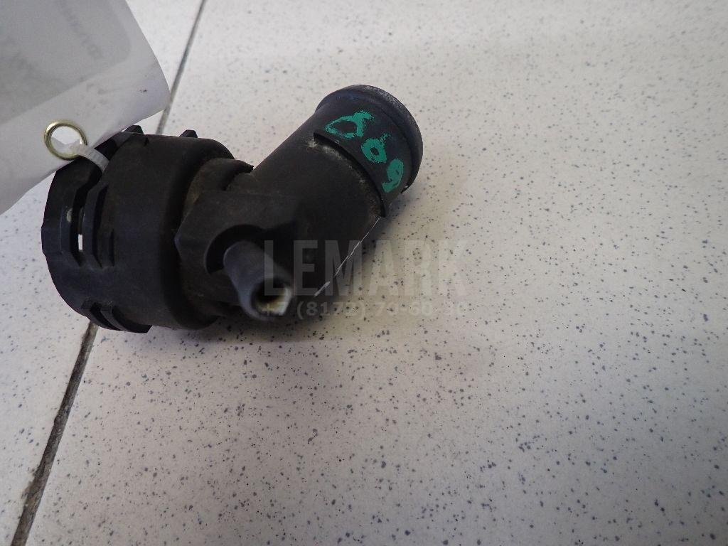 Фланец двигателя системы охлаждения