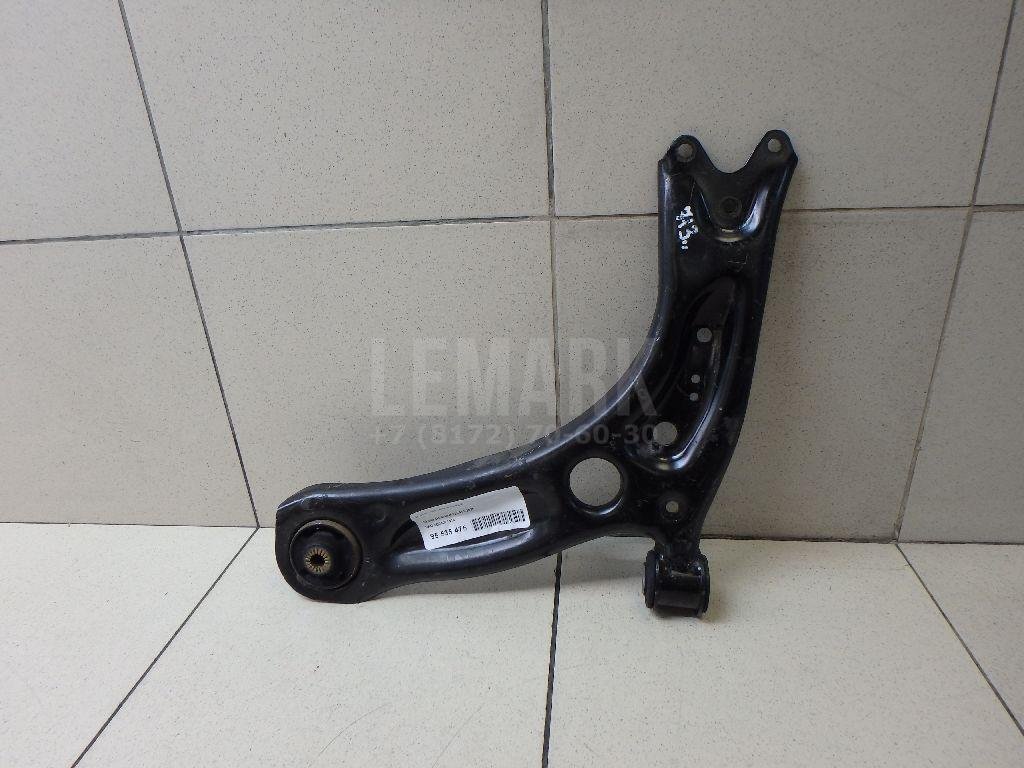 Рычаг передний левый