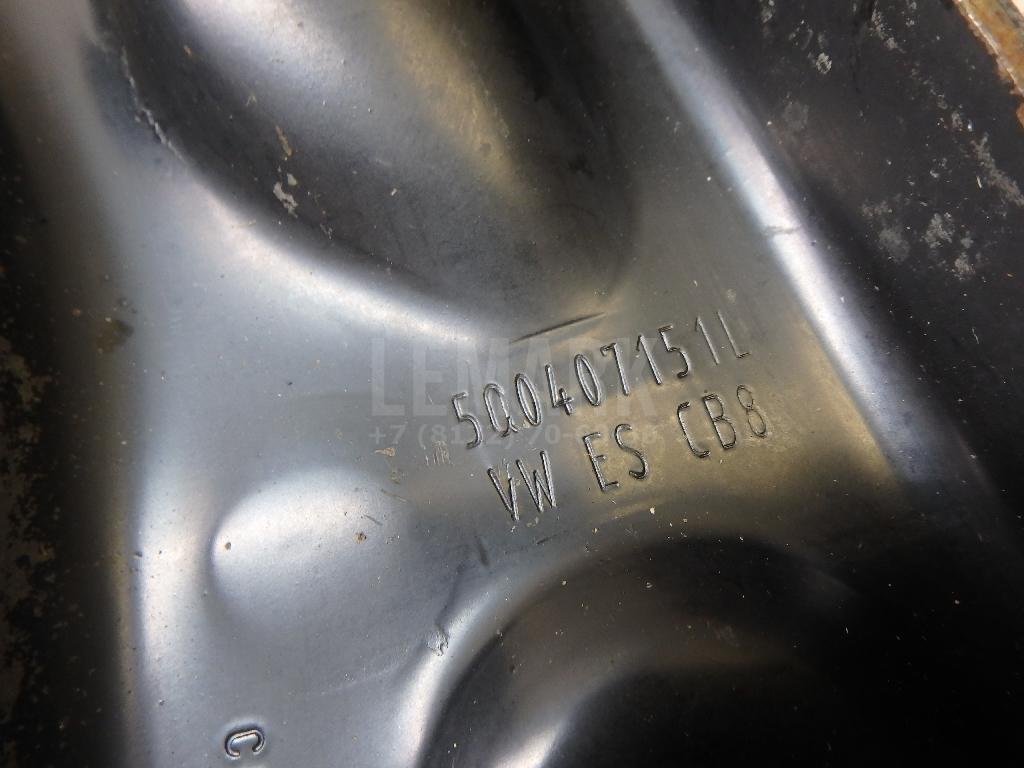 Рычаг передний левый