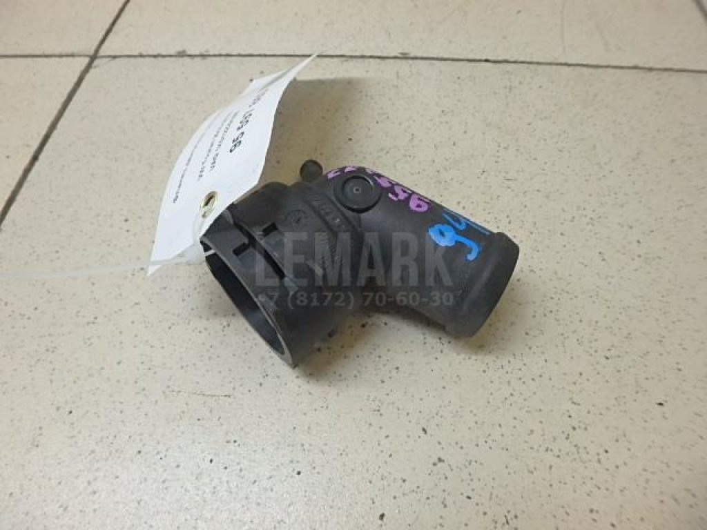 Фланец двигателя системы охлаждения