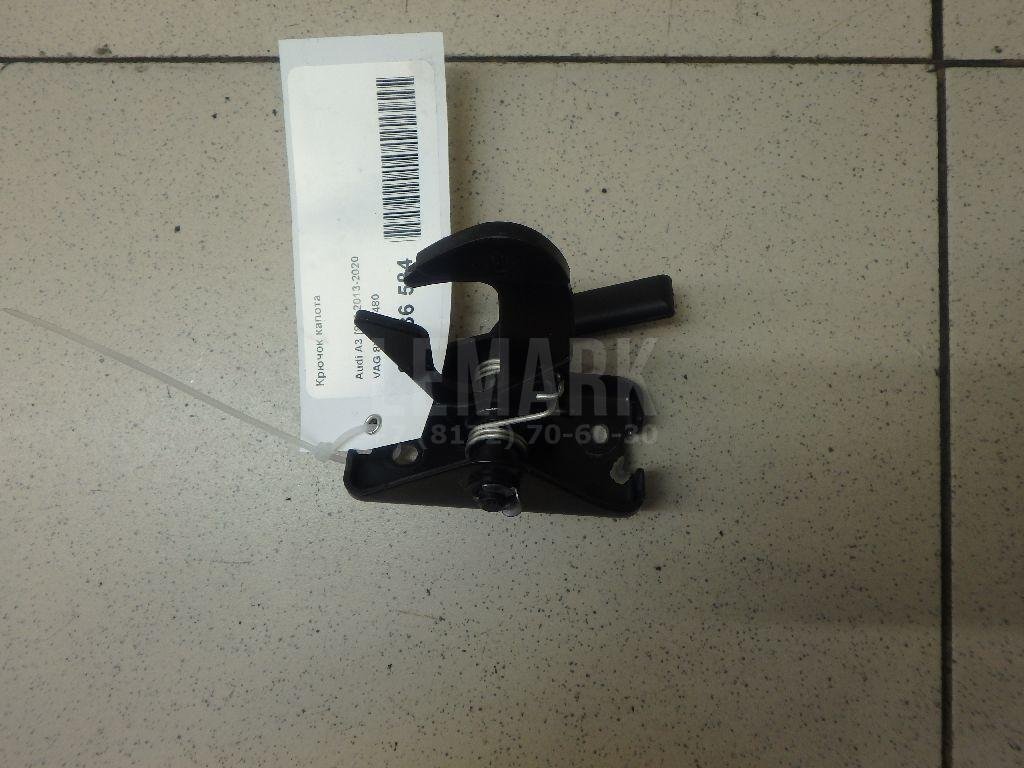 Крючок капота