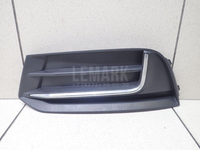 Решетка в бампер левая