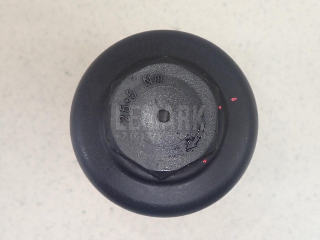 Крышка масляного фильтра