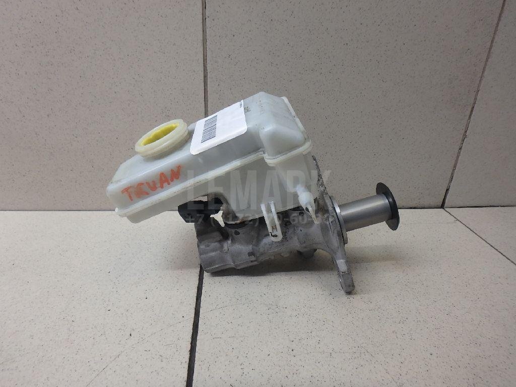 Цилиндр тормозной главный