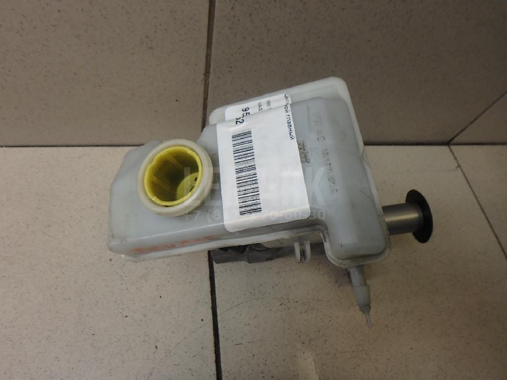 Цилиндр тормозной главный