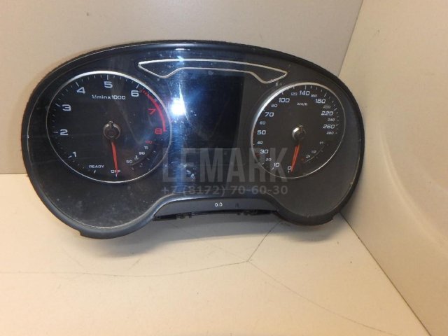 Панель приборов