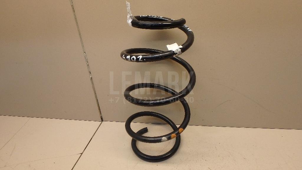 Пружина передняя