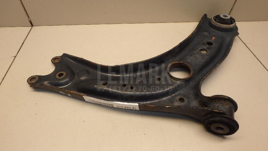 Рычаг передний левый