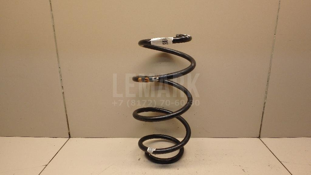Пружина передняя