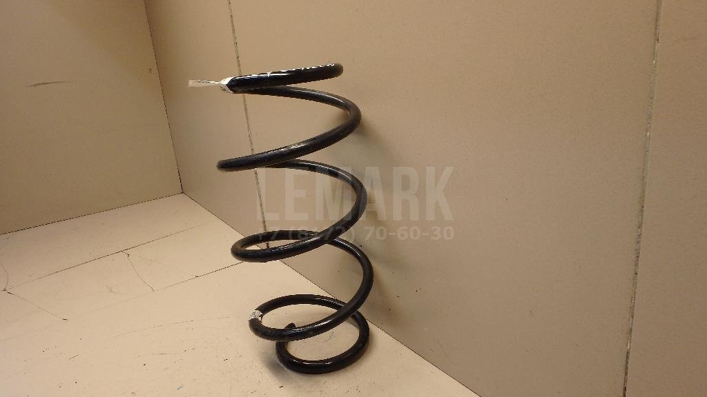 Пружина передняя
