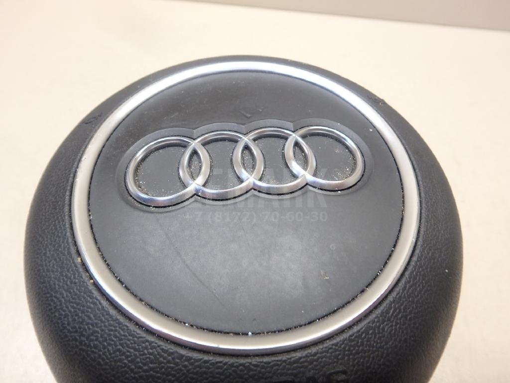 Подушка безопасности в рулевое колесо