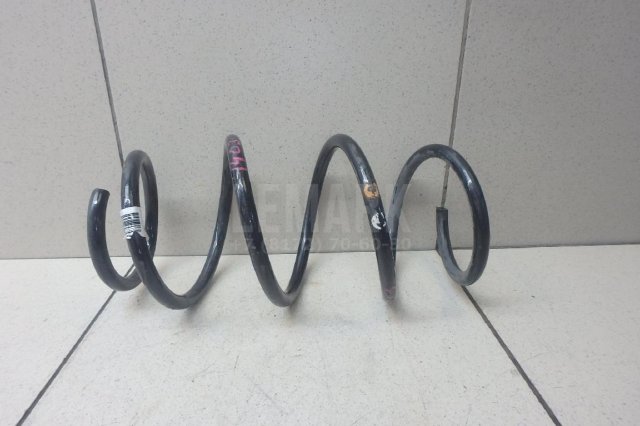 Пружина передняя