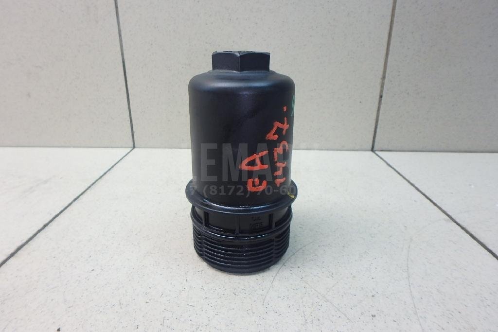 Крышка масляного фильтра