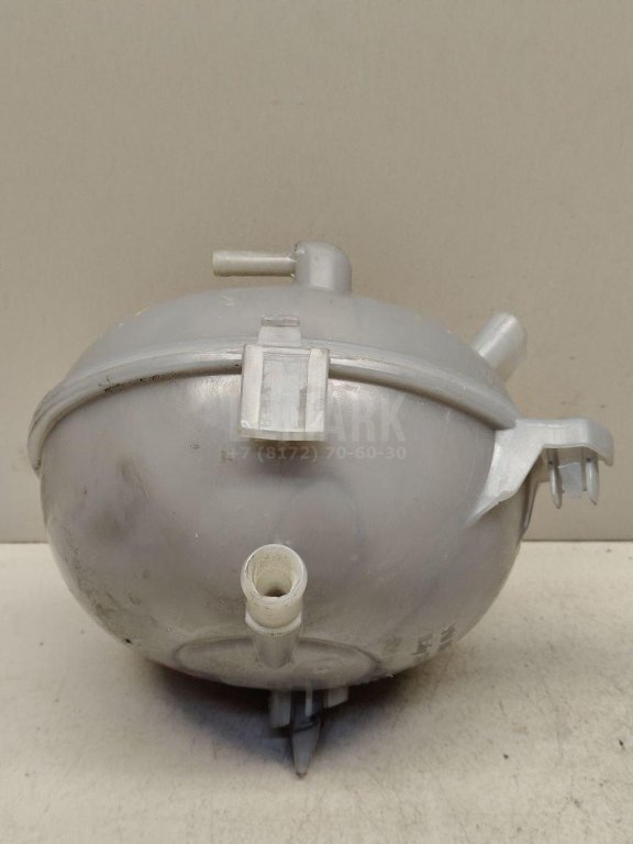 Бачок расширительный