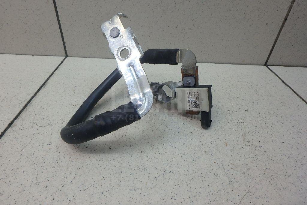 Клемма аккумулятора минус