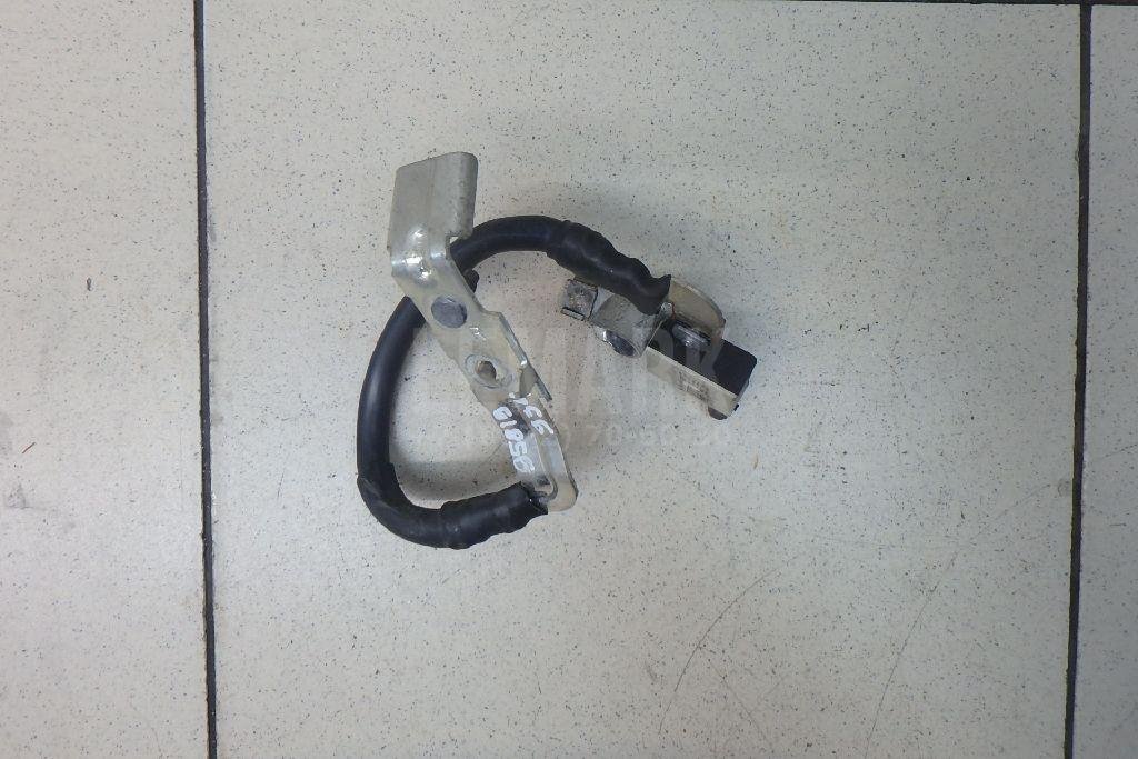 Клемма аккумулятора минус