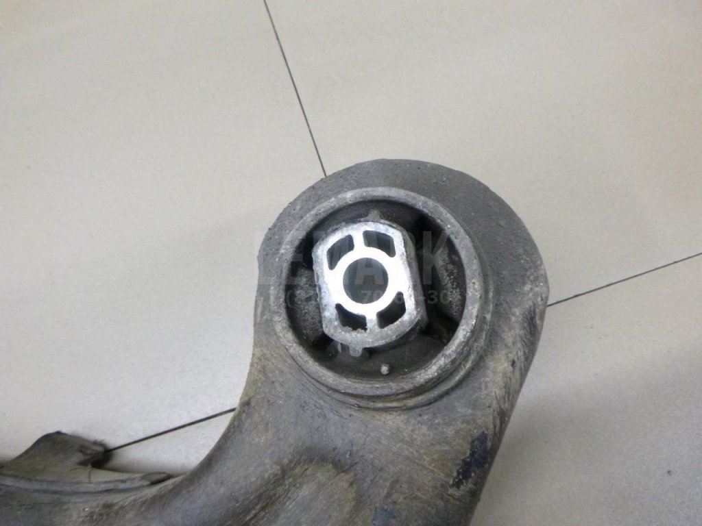 Рычаг задний продольный правый