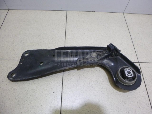 Рычаг задний продольный правый