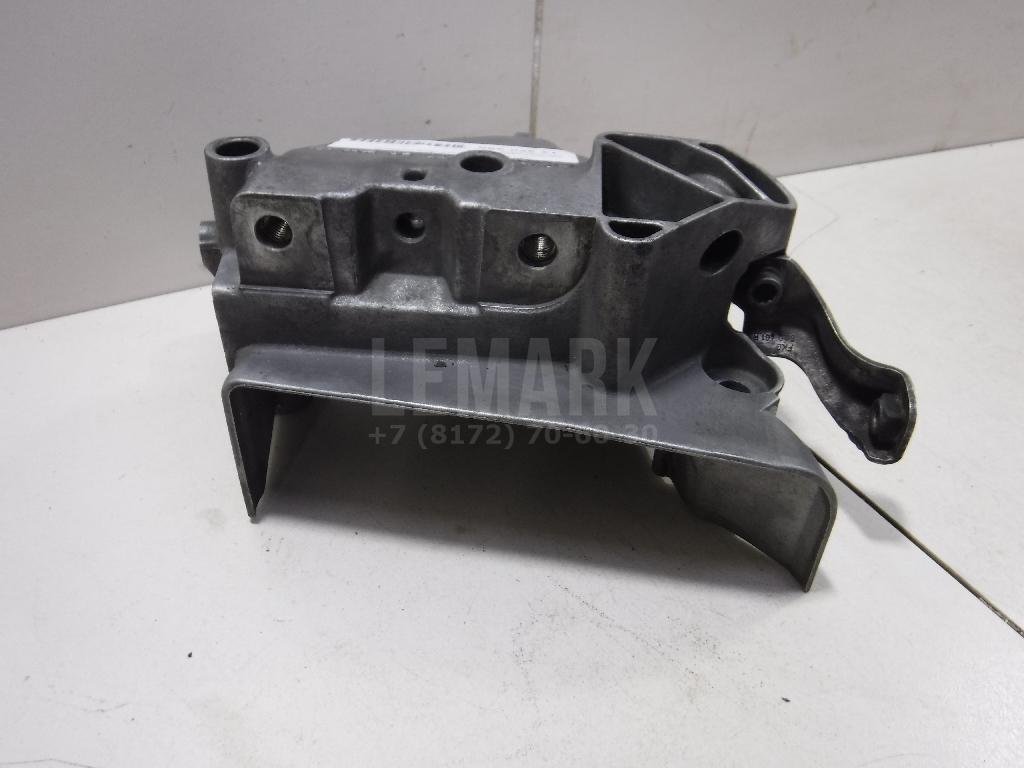 Кронштейн двигателя правый