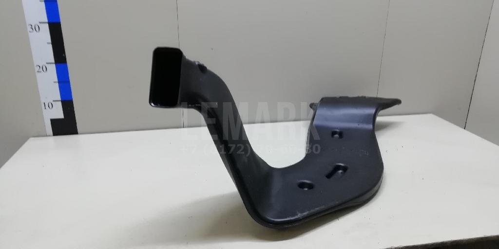 Воздуховод отопителя