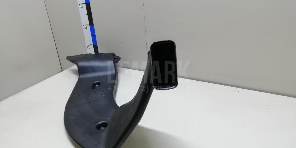 Воздуховод отопителя