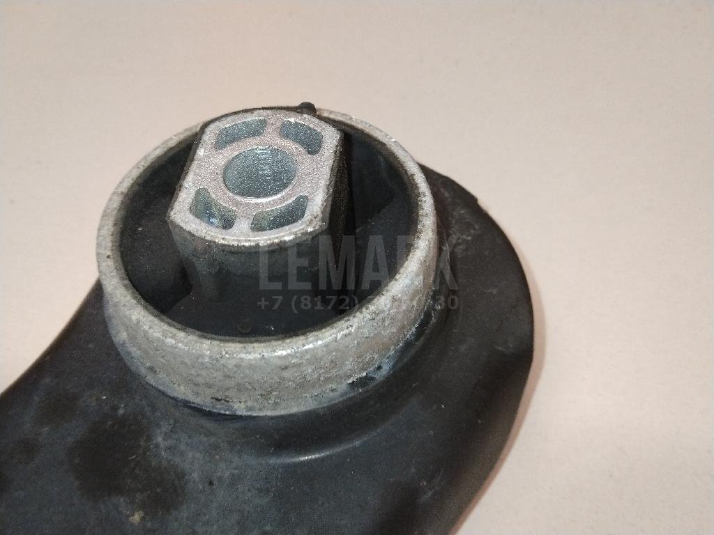 Рычаг задний продольный правый